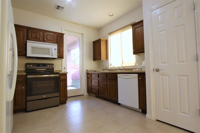 Building Photo - Coral Canyons Cottonwood Wash