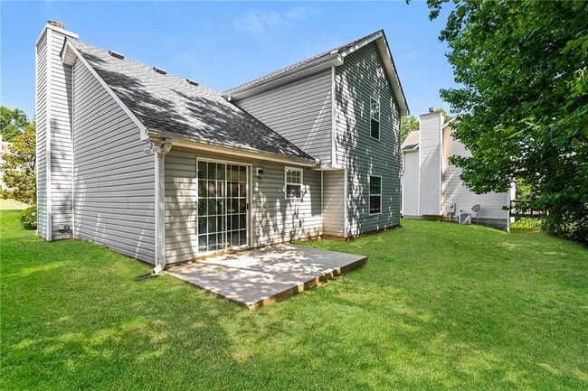 Building Photo - 64 Maple Hill Dr