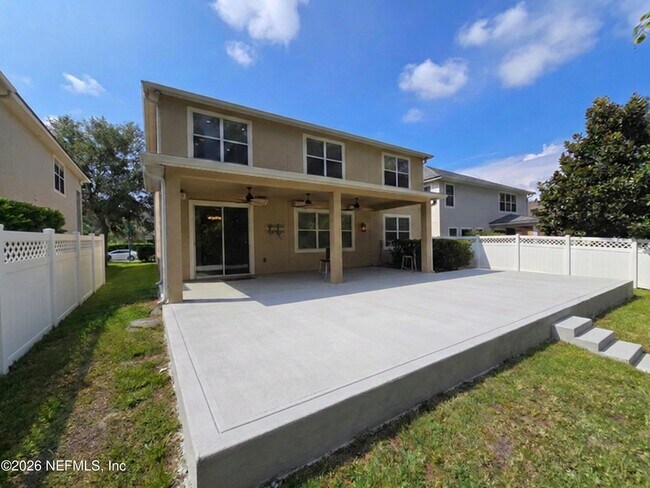 Building Photo - 180 Thornloe Dr