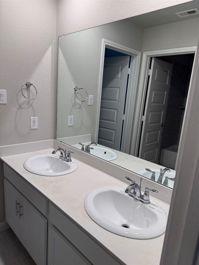 Building Photo - 11218 Pavonia Creek Ct