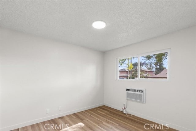 Building Photo - 1002 Lombard Dr