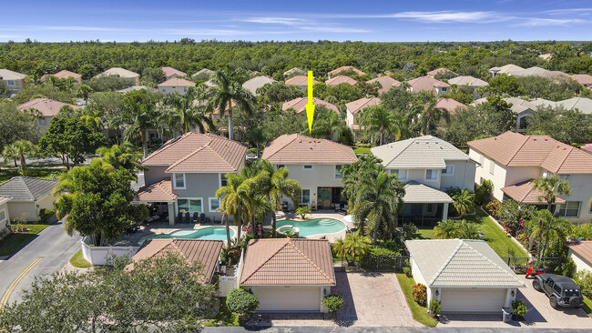 Building Photo - 8210 Calterra Dr