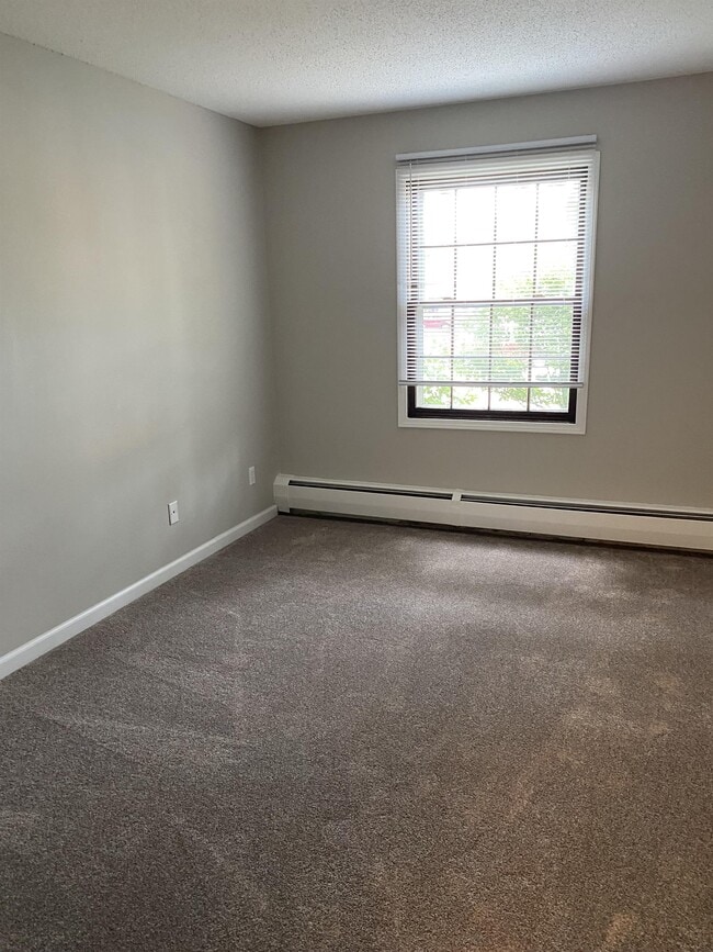 Building Photo - 814 Old Settlers Trail