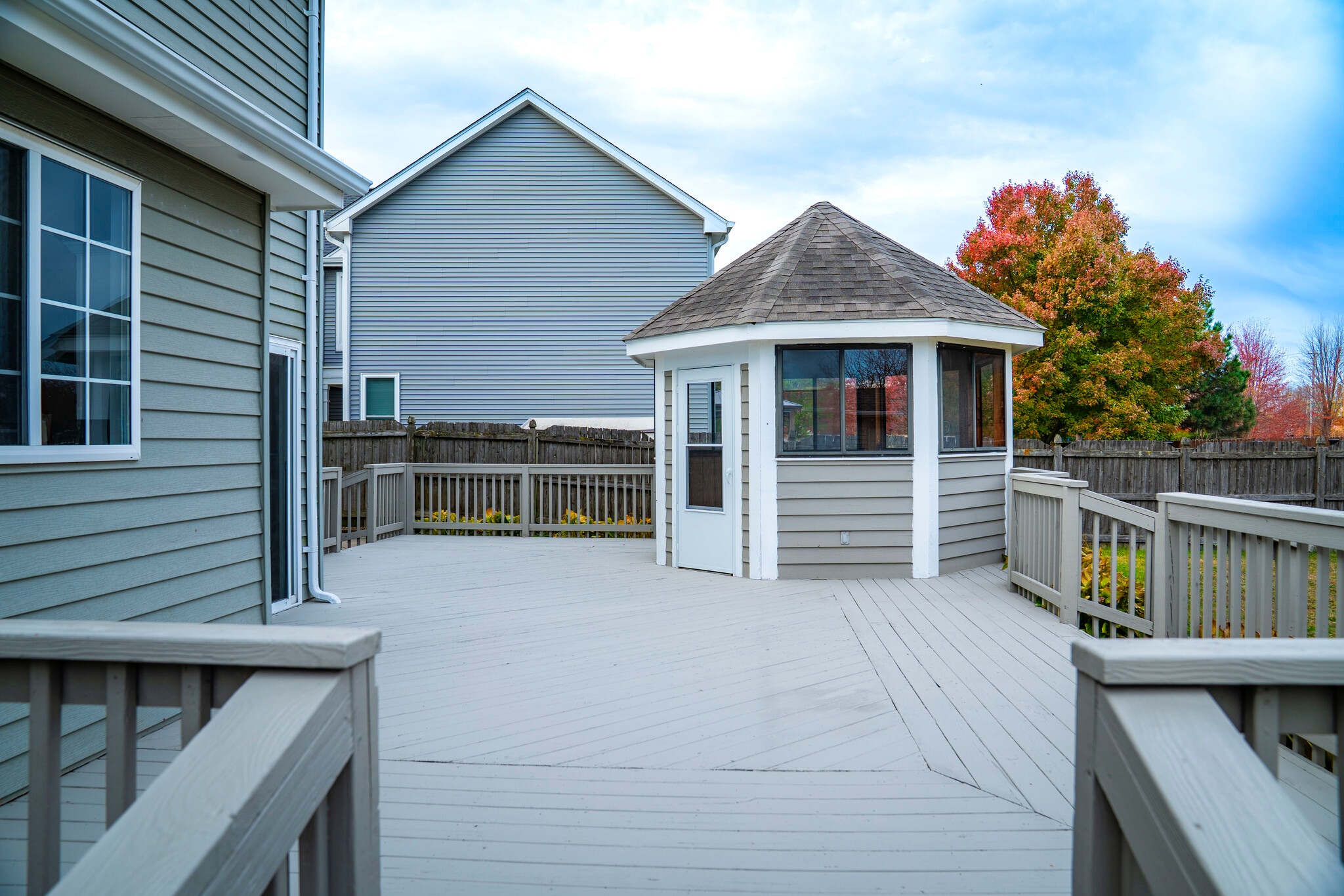 Building Photo - 1629 Silver Springs Ct