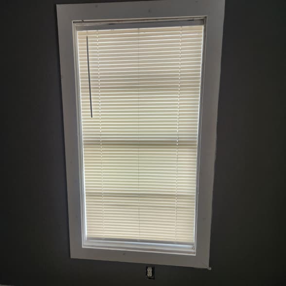 Building Photo - 791 Hanley St