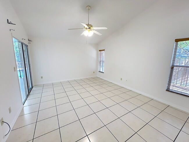 Building Photo - Charming 4-Bedroom Oasis with 3 Baths in P...