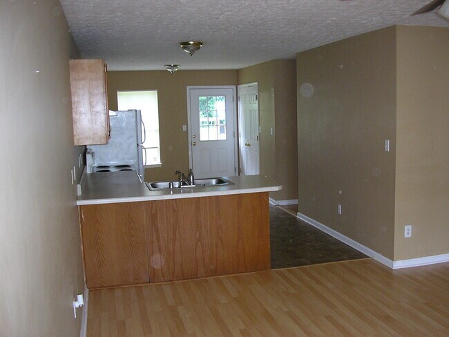 Building Photo - Witherspoon Smiths Grove
