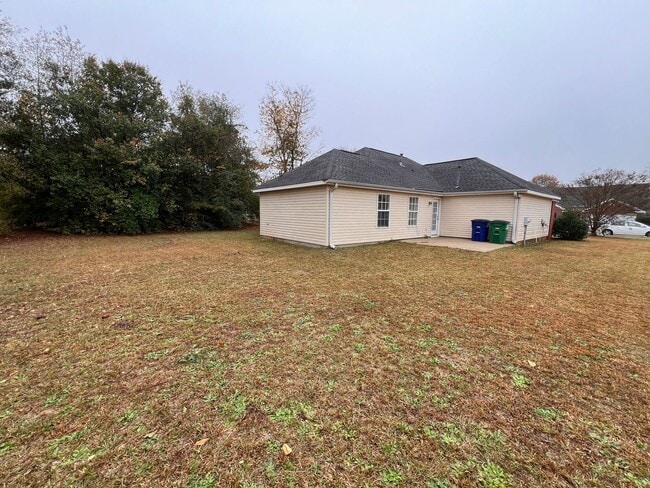 Building Photo - 204 Sand Fox Pl