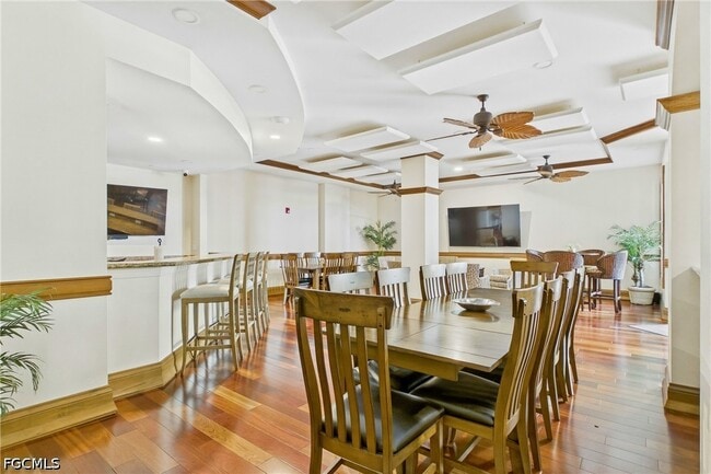 Building Photo - 2825 Palm Beach Blvd