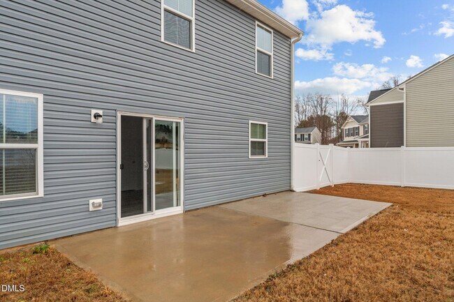 Building Photo - 27 Bird Dog Dr