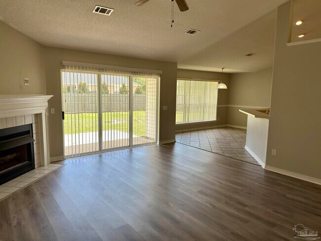 Building Photo - 4033 Maltese Way