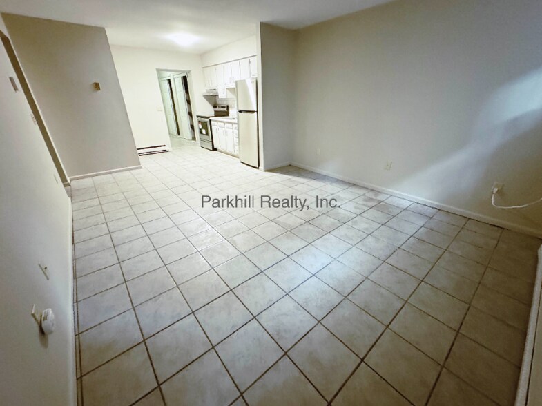 Building Photo - 420 W Pennsylvania Ave