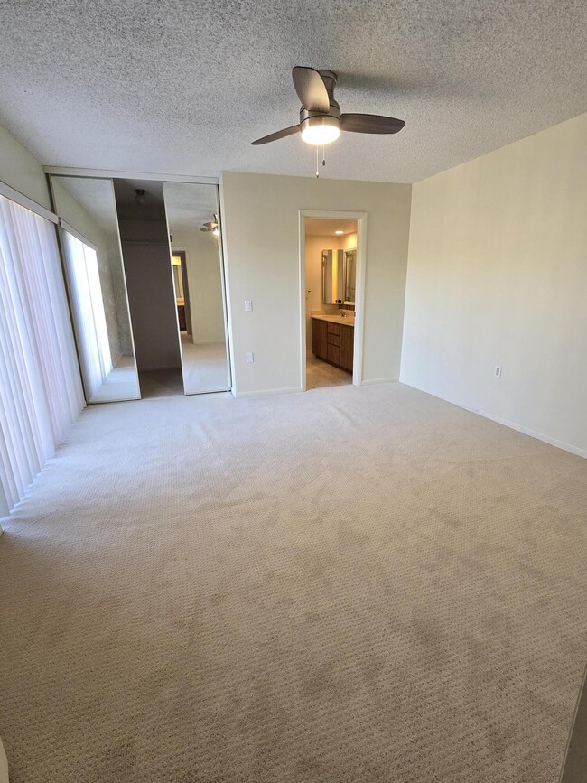 Building Photo - 3811 38th Way