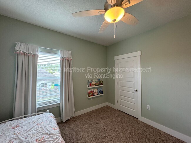 Building Photo - 5772 Danbury Blvd