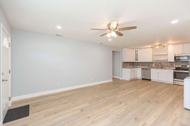 Building Photo - 7518 New Jersey Ave