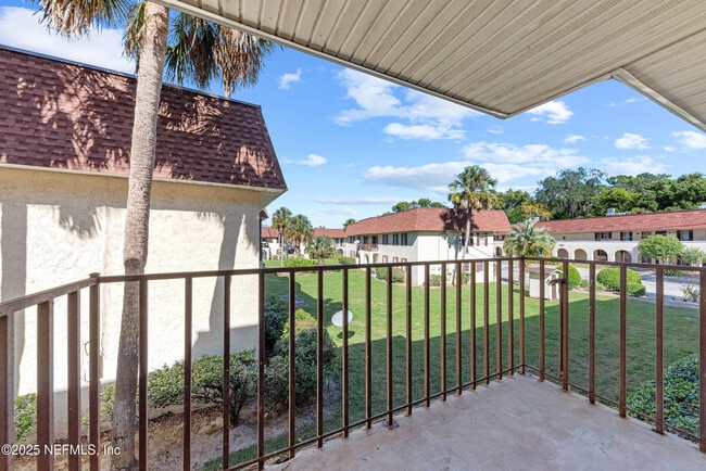 Building Photo - 7341 El Ocho Rd