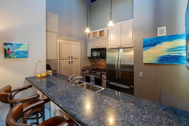 Building Photo - Elevated Olympic Valley Two-Bedroom Condo