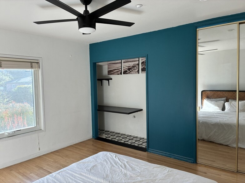 Building Photo - 3447 Community Ave