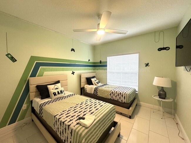 Building Photo - 7962 Golden Pond Ct