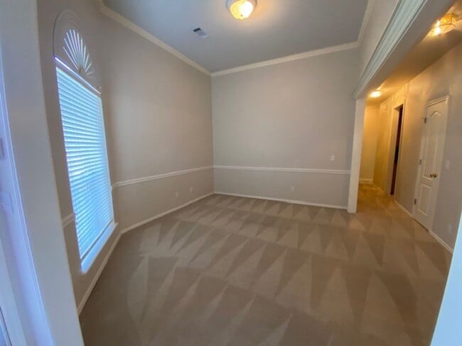 Building Photo - Coming Soon!!!!!  Union schools: 4 bedroom...
