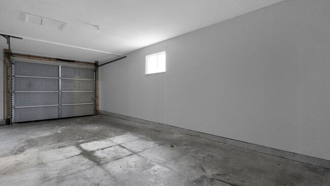 Building Photo - 1631 Lucks Rd