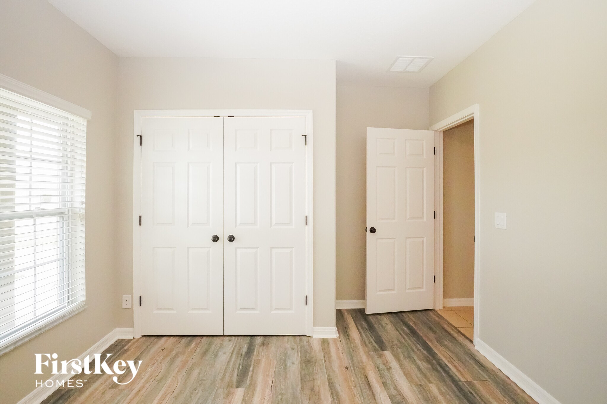 Building Photo - 3734 Briarwood Estates Cir