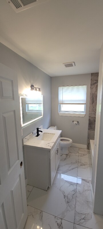 Building Photo - 41522 Buratt St