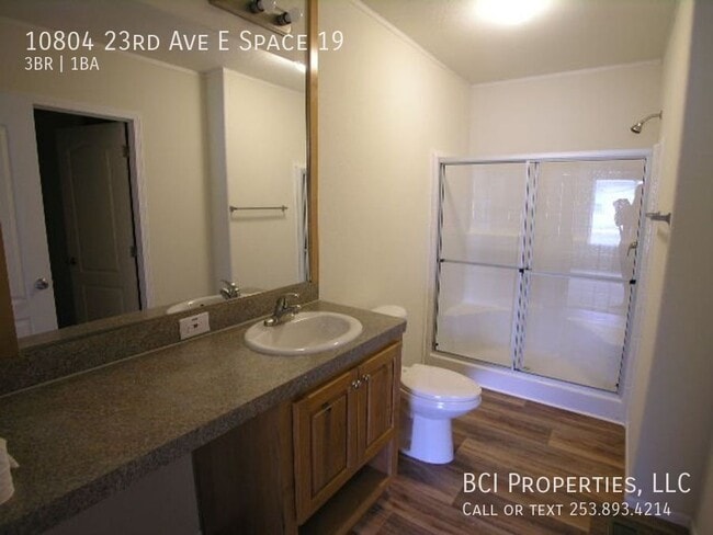 Building Photo - 10804 23rd Ave E