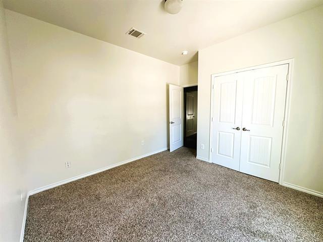 Building Photo - 1615 Nestledown Dr