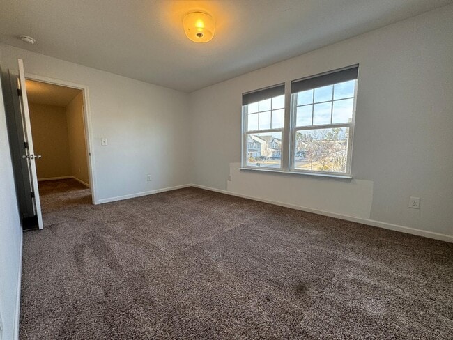 Building Photo - 115 Fortress Dr