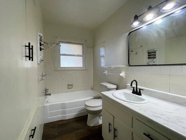 Building Photo - Shady Ranch Retreat – Your Personal 3-Bedroom Haven in Big?Spring, TX