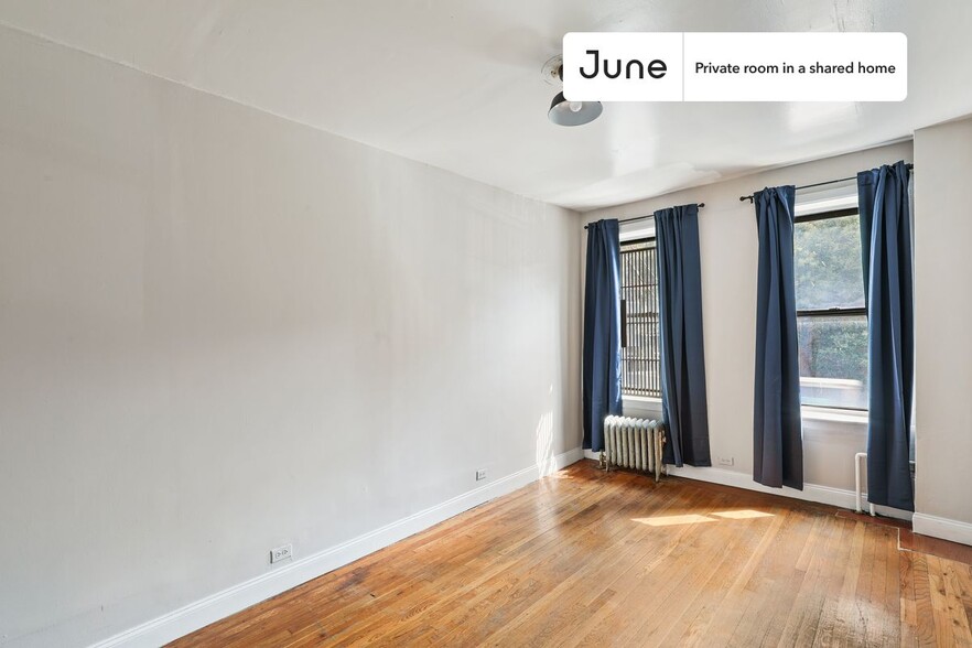 Building Photo - Room in Shared 4 bed/1 bath home