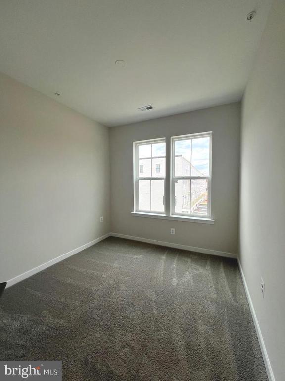 Building Photo - 22782 Hanson Overlook Ter