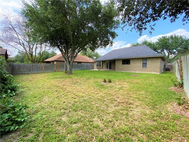 Building Photo - 7609 N 20th St