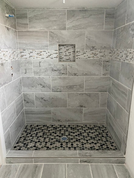 Building Photo - 1607 Cook Ave