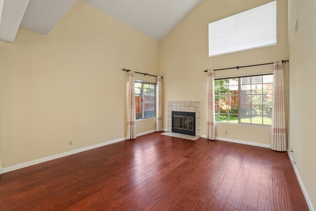 Building Photo - 34267 Quartz Terrace