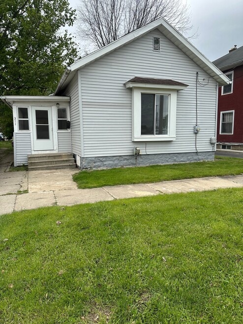Building Photo - 311 Quarry St