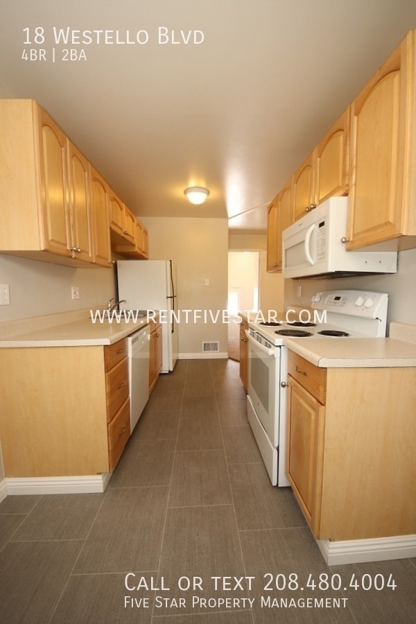 Building Photo - 18 Westello Blvd