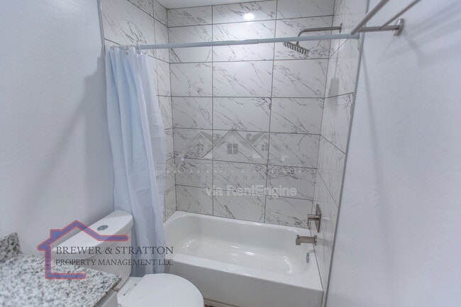 Building Photo - 2334 W Romley Rd