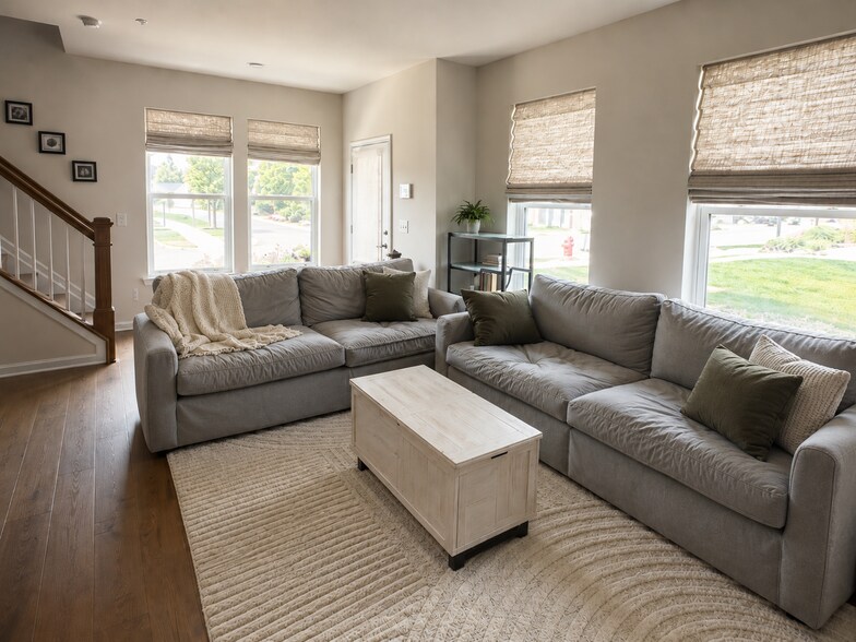 living room - 5 Sadie Cir