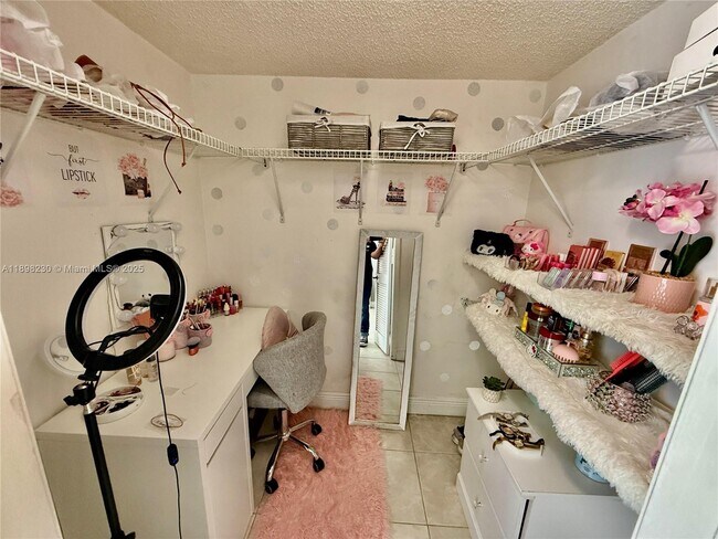 Building Photo - 8331 SW 157th Ave