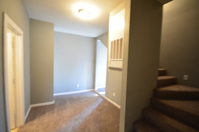 Building Photo - REMODELED 4 Bedroom, 2 Bath Home, 1 Block from DOLING PARK