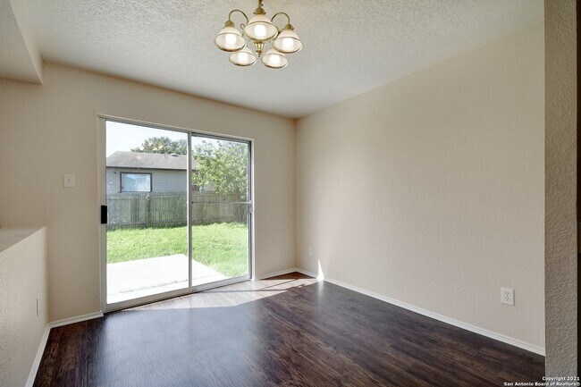 Building Photo - 3022 Gypsy Point