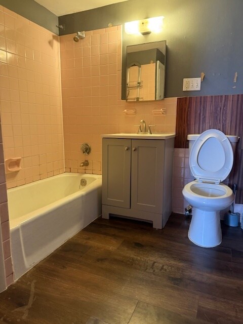 Building Photo - 12 High St