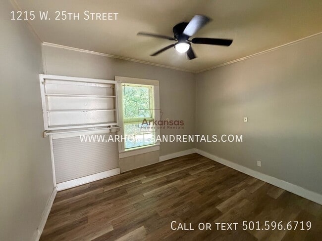 Building Photo - 1215 W 25th St