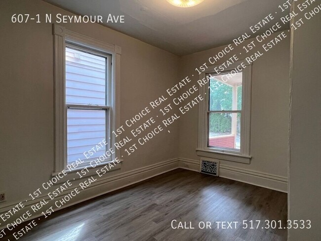 Building Photo - 607-1 N Seymour Ave-