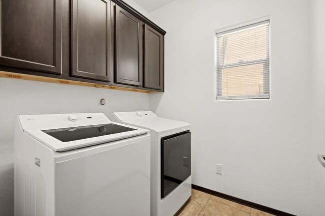 Building Photo - 6102 Pecos Trail Dr