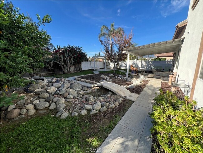 Building Photo - 1823 Church St