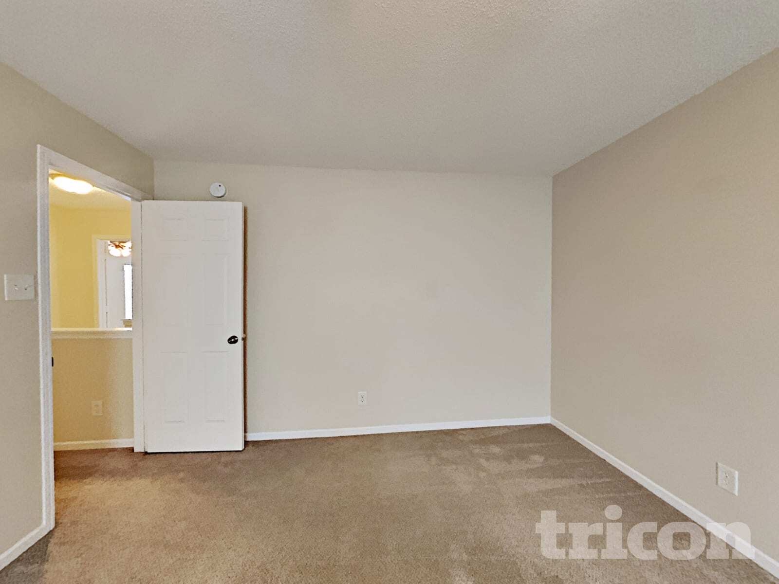 Building Photo - 9017 Southernwood Way