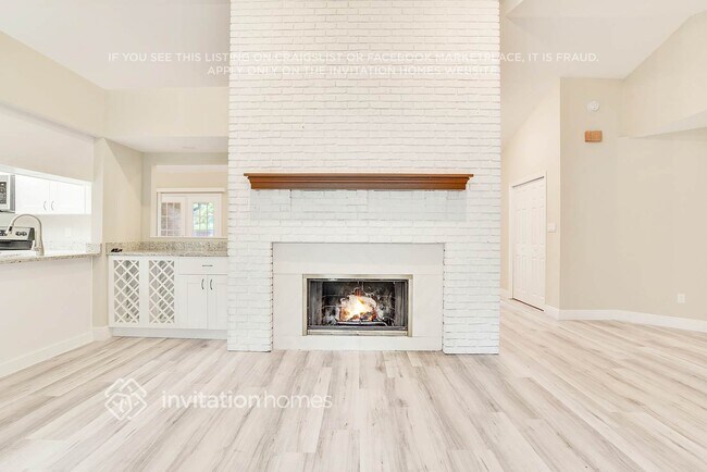 Building Photo - 1751 Moss Ct